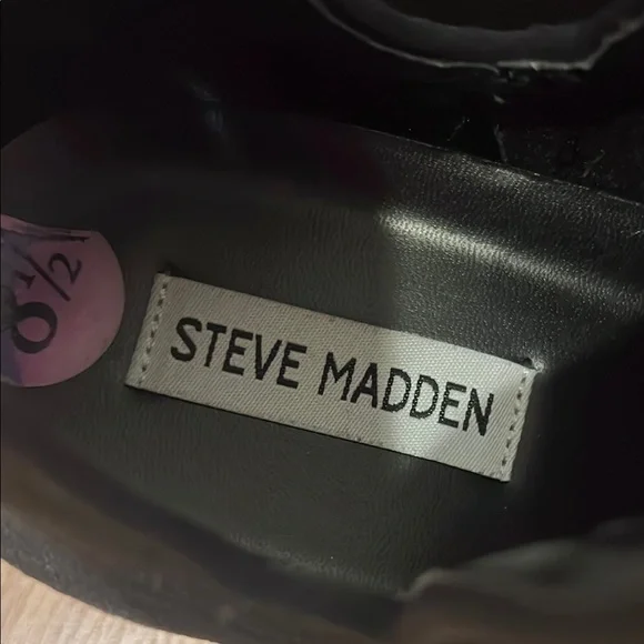 Steve Madden Black and White Casual Sneakers - Picture 2 of 4